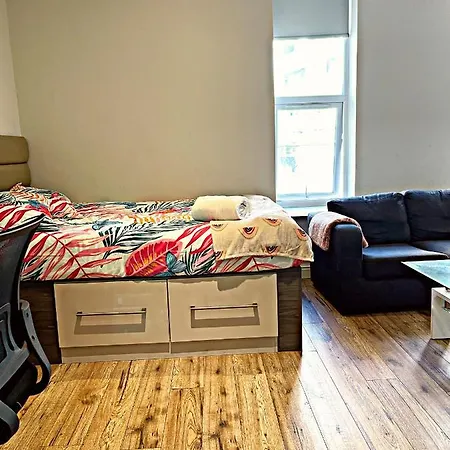 Cosy Serviced Heart Of Манчестер