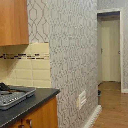 Old Trafford Apartment