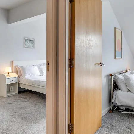 アパート Large 2 Bed 2 Bath *