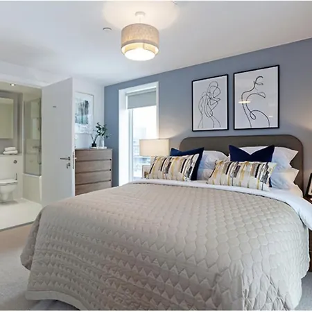 Lovely 1 Bedroom In The City Centre *