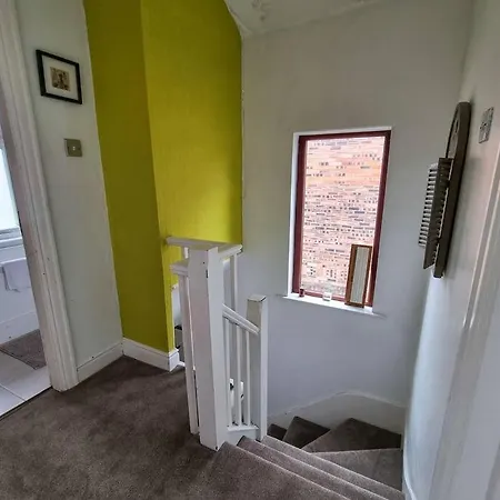 3-bedroom House In Chorlton Full Of Character Holiday home *