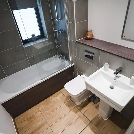 아파트 The Interchange - 2-beds - *
