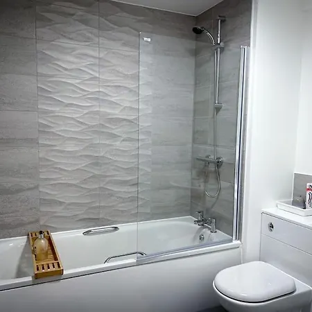 Private Lux Centre In * Manchester