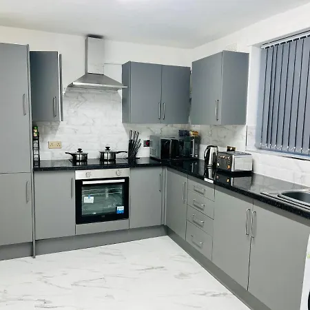 Lejlighed Beautiful And Homely 3 Bed House With Free Parking So Close To Man And Centre Manchester