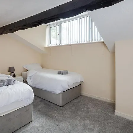 Beautiful 'mayfield' With Private Pool! Casa de Férias *