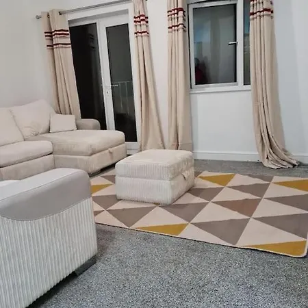 Impeccable 4-bed House Near Centre Casa vacanze Manchester