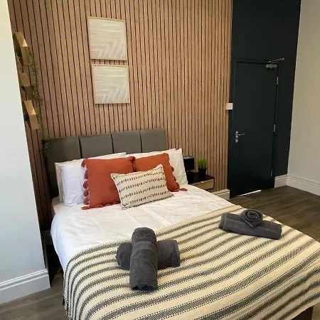 아파트 Deluxe Centrally Located In *