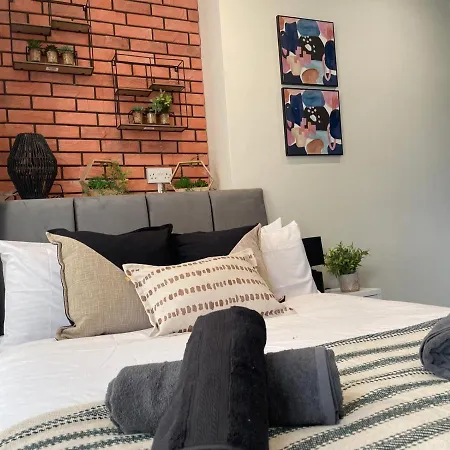 Deluxe Centrally Located In 맨체스터