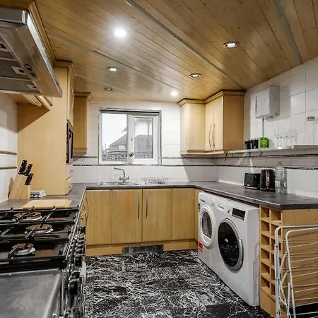 Cressingham House בית נופש