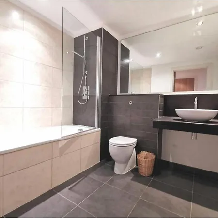 Lovely One Bedroom Flat In The Centre