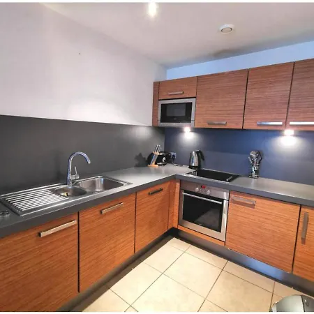 Lovely One Bedroom Flat In The Centre * マンチェスター