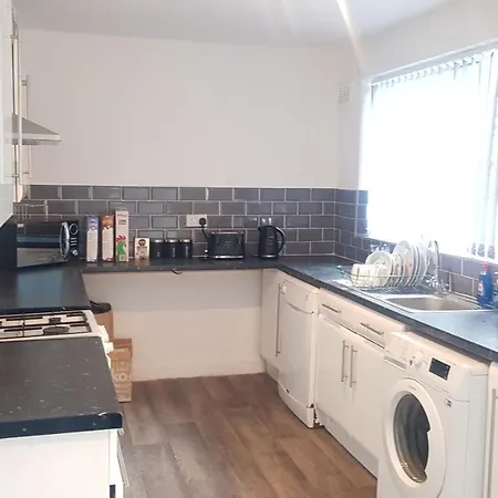 Single Bedroom In Withington M20 1 Single Bed, Rm4 ゲストハウス *