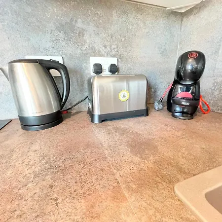 Lägenhet Centre, Floor Apartment, Two Balconies