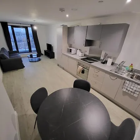 Apartment Beautiful 2 Bedroom Salford Quays
