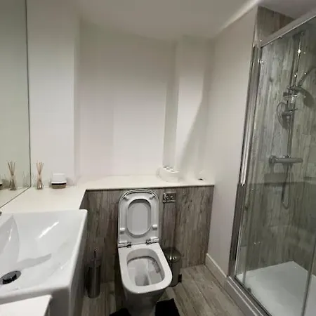 Апартаменты Stylish 2 Bedroom