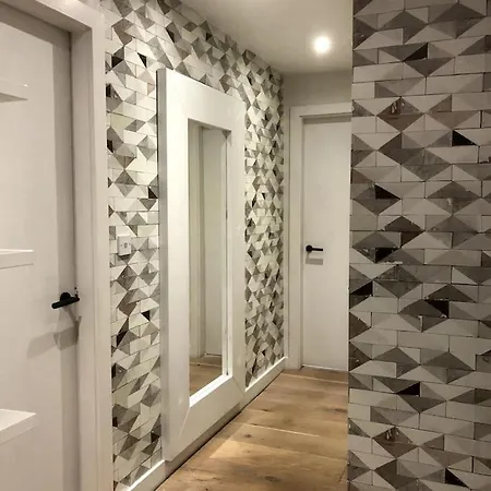 דירה 3 Bedroom Penthouse *