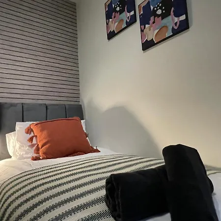 Deluxe Centrally Located In 맨체스터