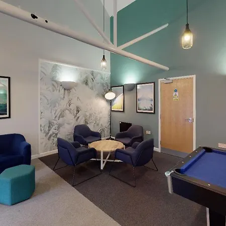 Comfy Ensuite Bedrooms At Gardens Near Centre *