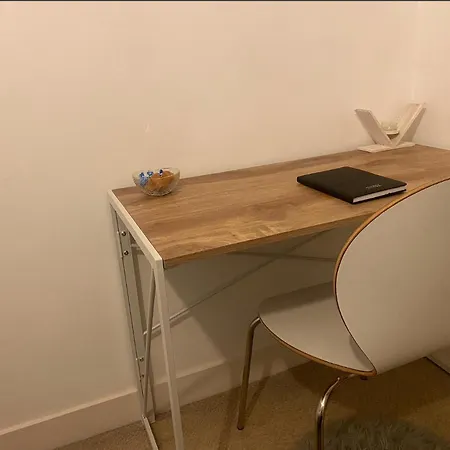 Lovely One Bedroom Flat In The Centre