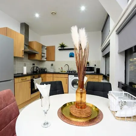 Duplex One Bedroom In Center Апартаменты Манчестер