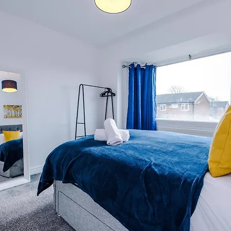 Half Mile To Etihad Stadium & Coop Arena, Free Parking, 6 Ppl 別荘 *