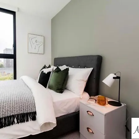 New Build Luxury Central For Contractors And Short Stays * マンチェスター