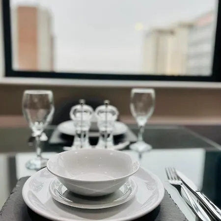 Stylish Near To Old Trafford Stadium Manchester