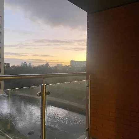 Adelphi Wharf , Premium 1 Bed * מנצ'סטר