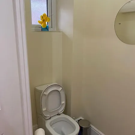 ゲストハウス Rehoboth マンチェスター