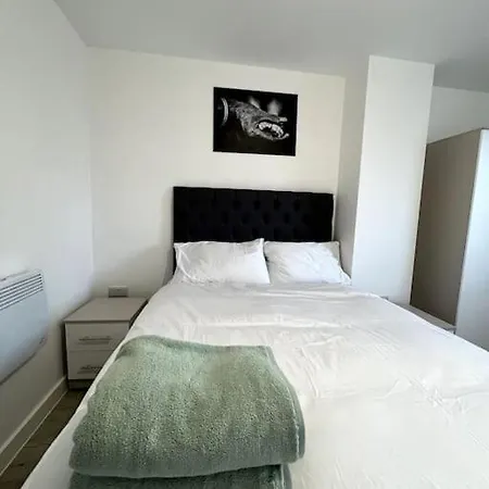 Luxurious View In Salford 아파트 맨체스터