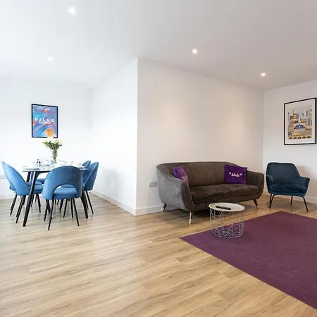 Pillo Serviced - Arena * مانشستر