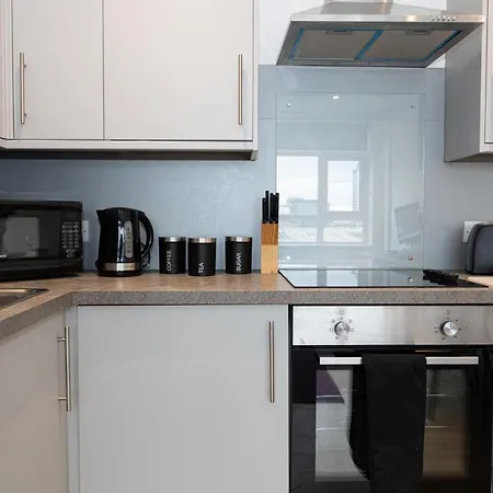 Pillo Serviced - Arena * مانشستر