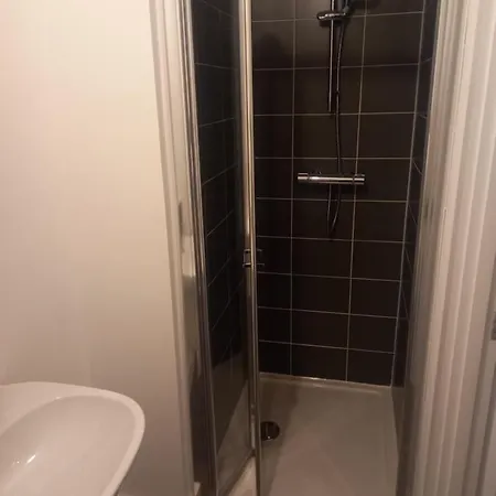 Private House בית אירוח מנצ'סטר