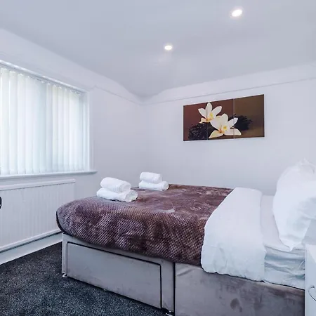 Three Bedroom House In