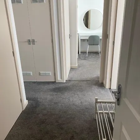 Marine Viewing 2 Bedrooms Flat Apartmán *