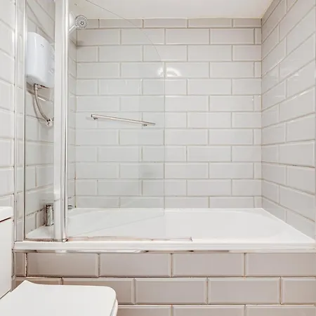 Apartamento Private Cc - Great Transport Links Mánchester