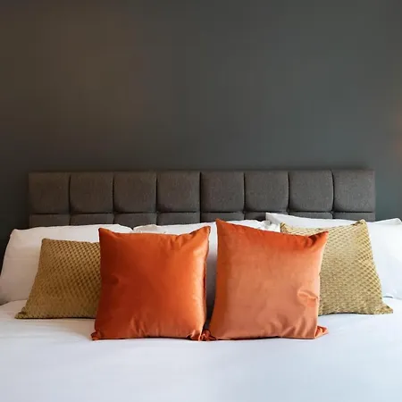 アパートホテル High Street Town House 4*