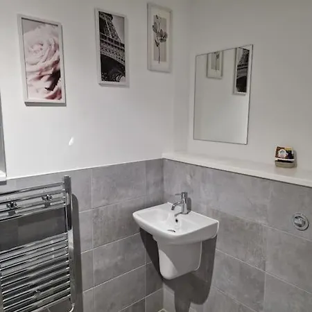Apartment Luxury 2 Bed, 2 Bath - The Quays Manchester
