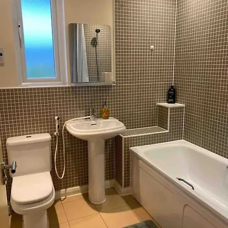 Сasa de vacaciones Cosy House Near Centre And Football Stadium Mánchester