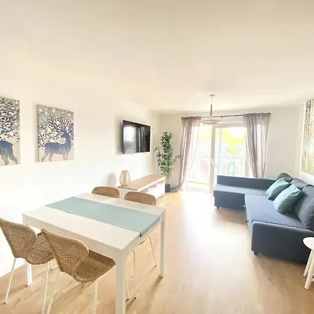 Fresh 2 Bedroom Flat Close To Center Camp Street 맨체스터