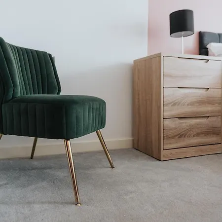 Living Penthouse With Parking