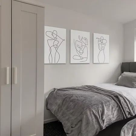 Lovely 3-bed Cosy House In Greater Prázdninový dům Manchester