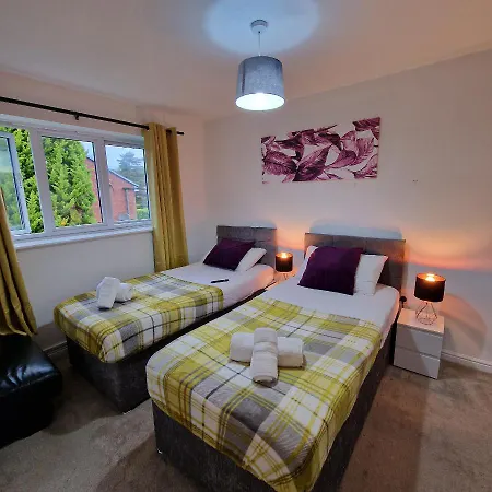 Apartment Pet Friendly 3 Bedroom In By Sublime Manchester