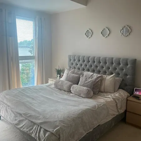 Vila Commonwealth Town House *