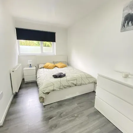 Homestay szállás Elcot Close Private In A 4 Bed Shared House Manchester