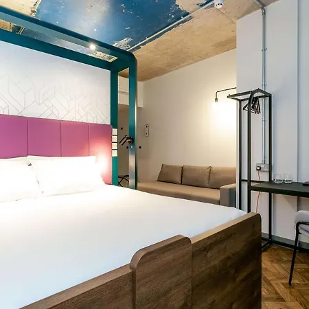 Отель Yotel Deansgate Манчестер