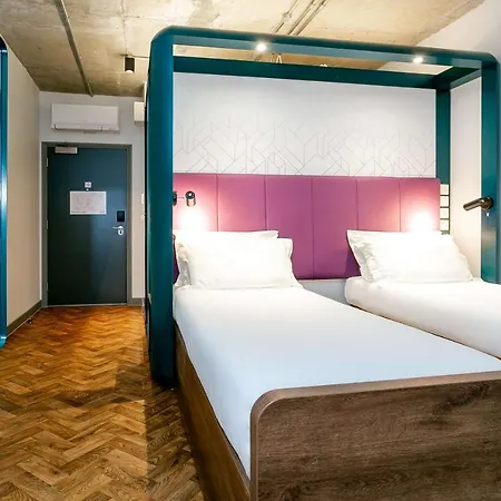 Yotel Deansgate Манчестер