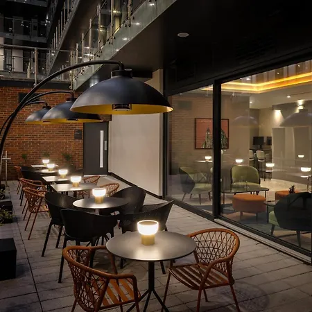 By Marriott Piccadilly