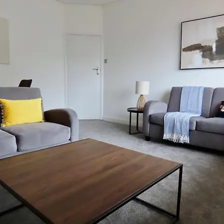 The King * מנצ'סטר