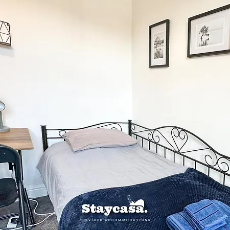 Private In An Elegant House בית אירוח *